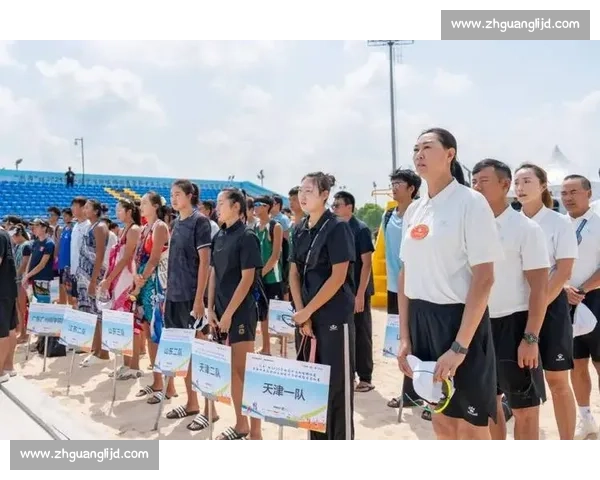 阳光沙海燃动青岛：世界沙排巡回赛演绎肌肉线条与海浪的交响